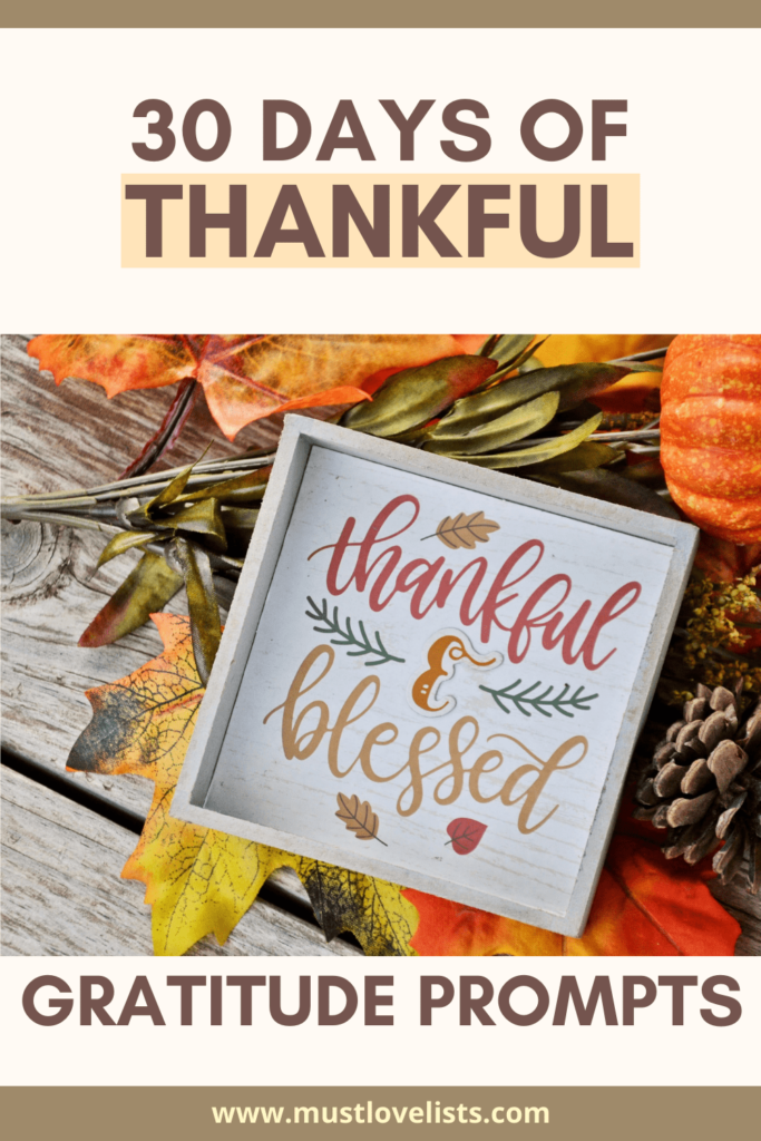 Thankful gratitude prompts small sign with leaves and pinecones